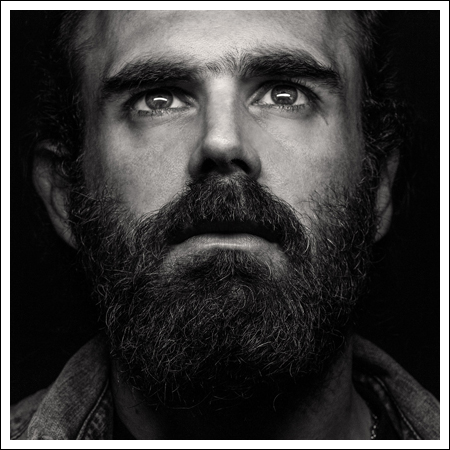 <strong>Άκης Δουζλατζής</strong>