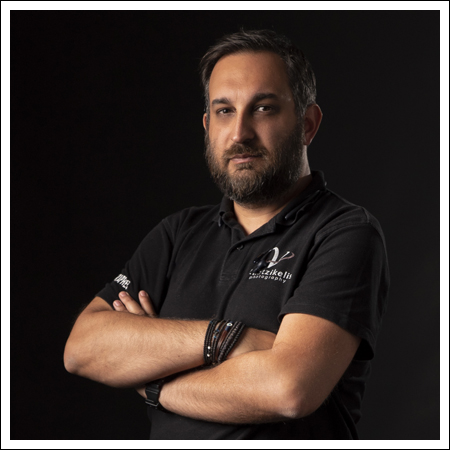 <strong>Βαγγέλης Χατζικέλλης </strong>